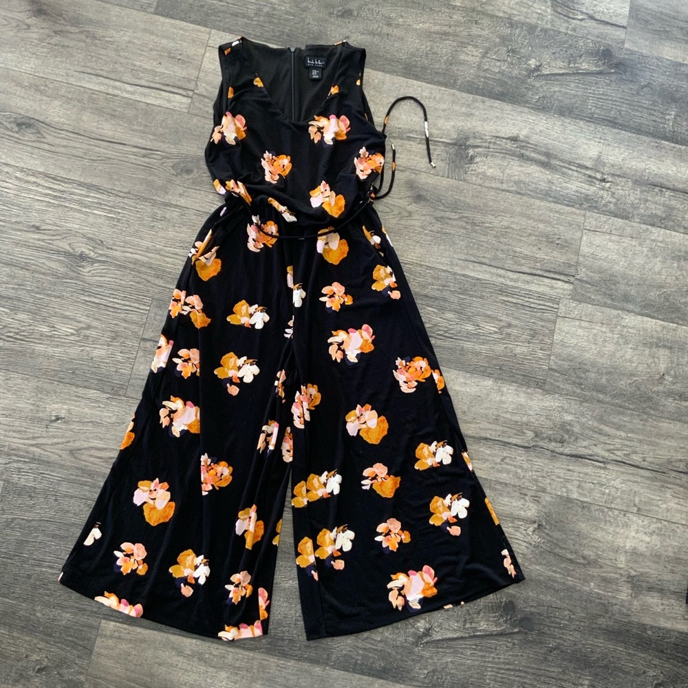 Nicole Miller- Foral Jumpsuit
